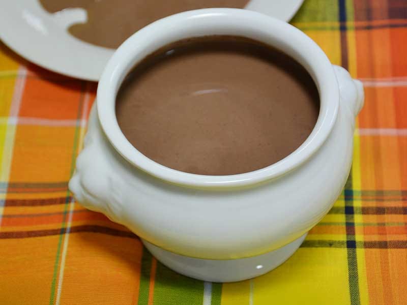 Après le “cheese cake sans cuisson” la recette de notre fameux “chocolat communion locale”